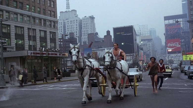 кадр из фильма Геркулес в Нью-Йорке