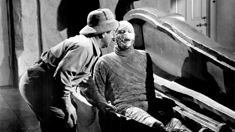 кадр из фильма Эбботт и Костелло встречают мумию