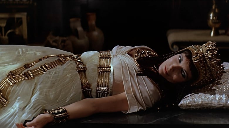 кадр из фильма Антоний и Клеопатра