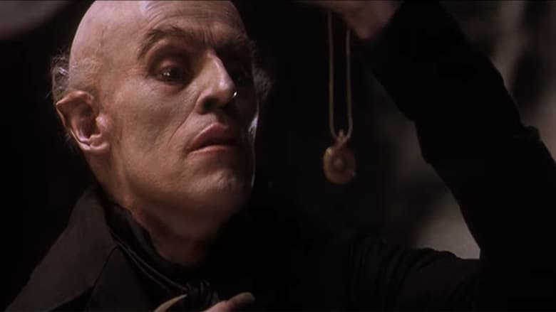 кадр из фильма Тень вампира