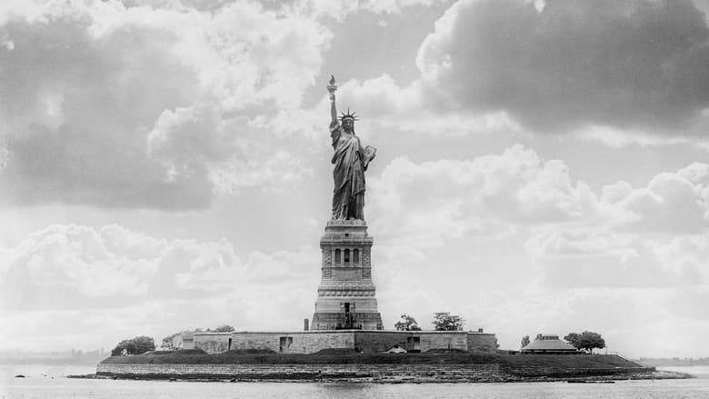 кадр из фильма The Statue of Liberty