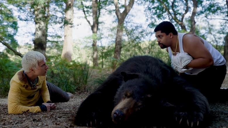 кадр из фильма Кокаиновый медведь