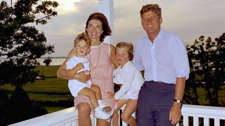 кадр из фильма Vier Brüder, fünf Schwestern – Die Kennedys