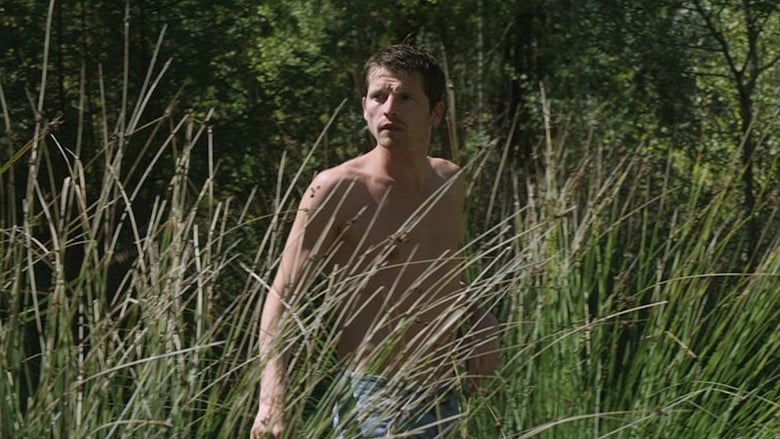 кадр из фильма Незнакомец у озера