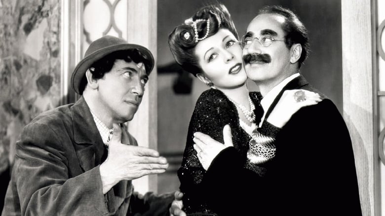 кадр из фильма A Night in Casablanca