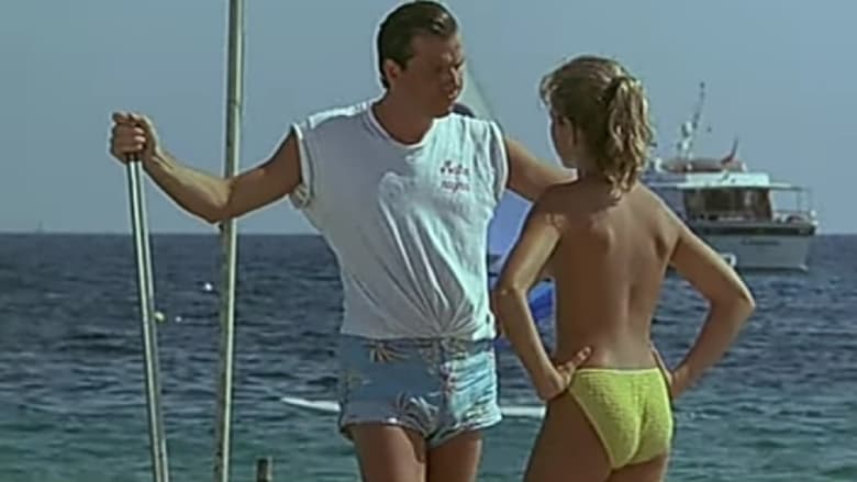 кадр из фильма Deux enfoirés à Saint-Tropez