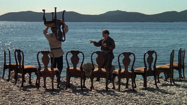 кадр из фильма Двенадцать стульев