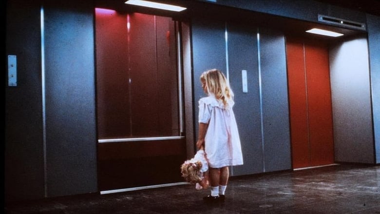 кадр из фильма Лифт