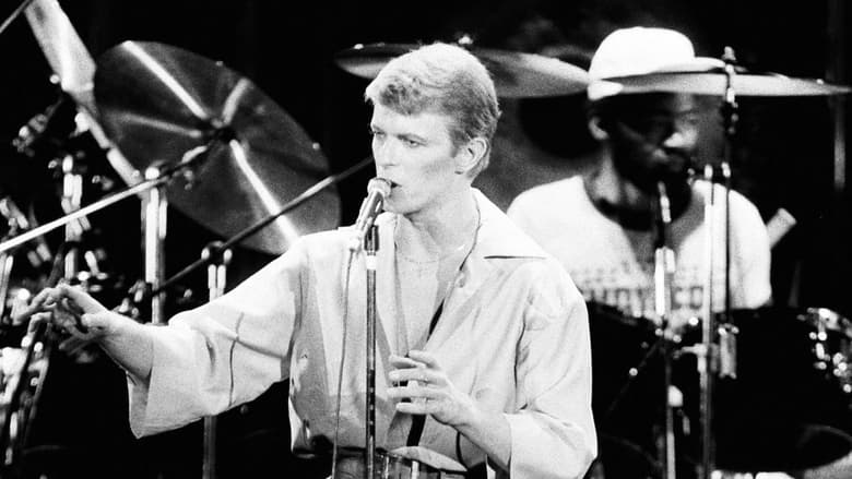 кадр из фильма David Bowie On Stage: Live in Japan