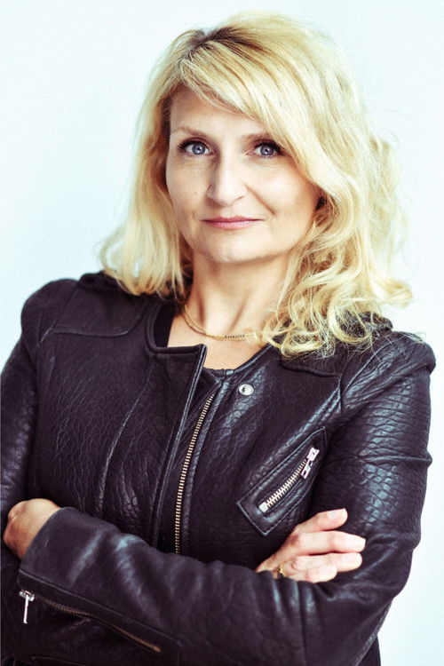 Елодие Децкер