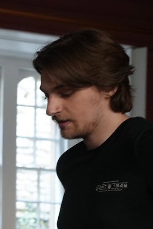 Оливер Гард