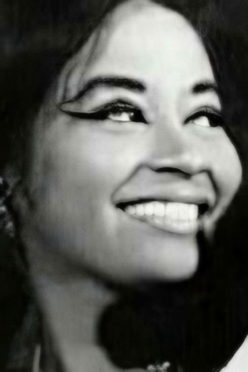 Девика Карунаратхна