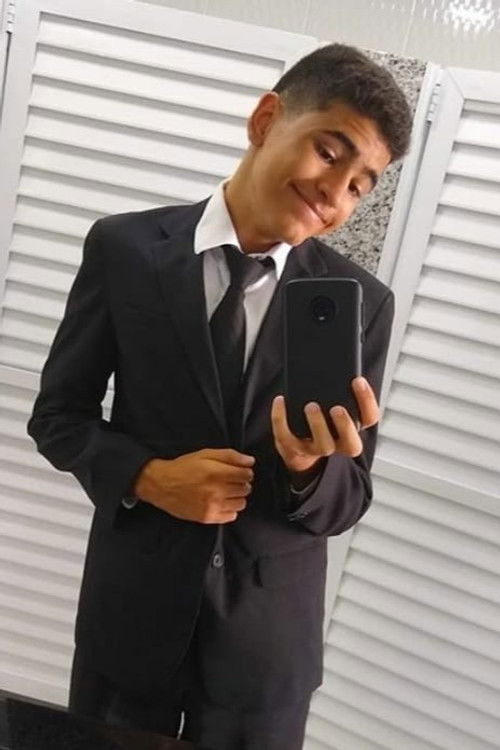 Самуел Гуимарãес