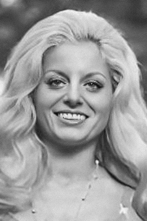 İлкнур Таçбаş