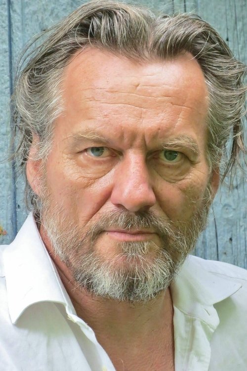 Гиллес Массон