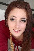 Рйлее Ренее