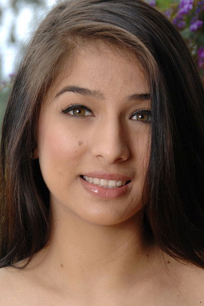 Меган Салинас