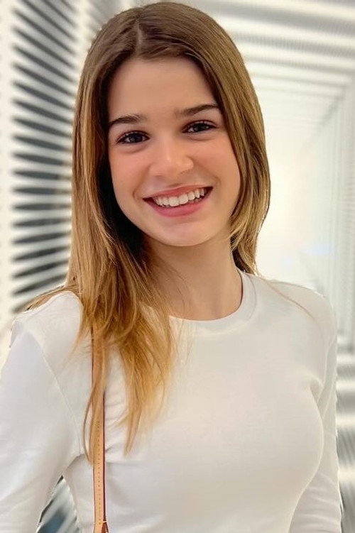 Лавинйа Üнлüер