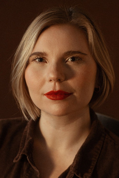 Вивиан Сäде