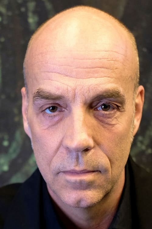 Маxимилиан Wиггер