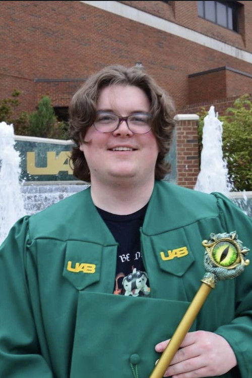 Еллиотт Хамилтон