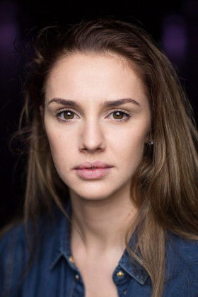 Моллие Wиннард