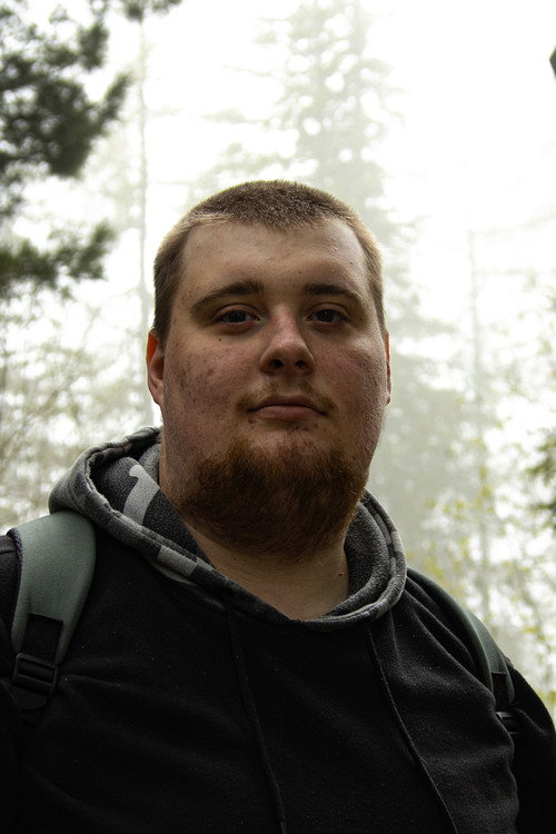 Спенцер J. Броwн