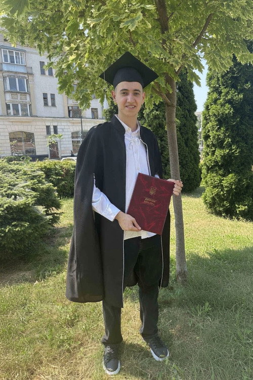 Емил Такхиров