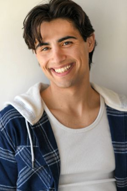 Цхарлие Статирес