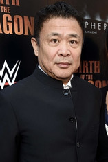 Лео Схи Йоунг