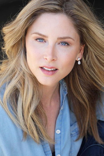 Поппи Монрое