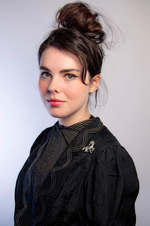 Анние МацЛеод