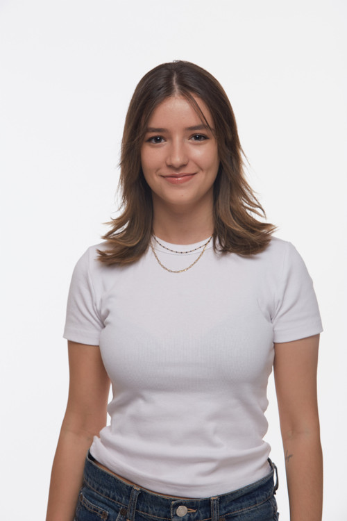 Надиа Мартин