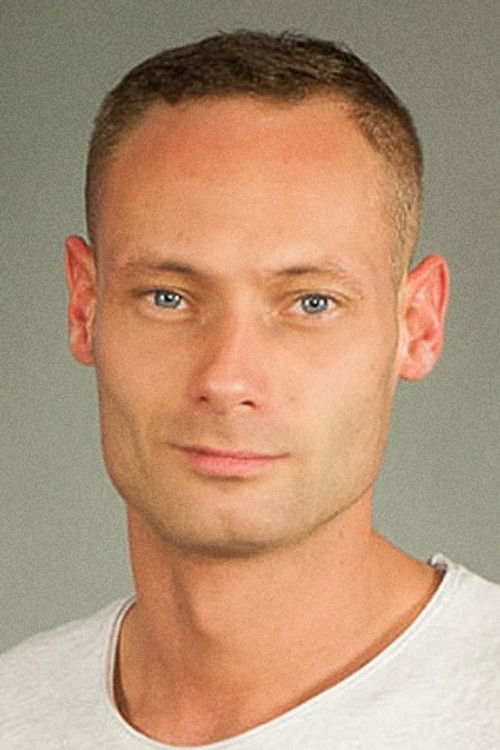 Роман Барен