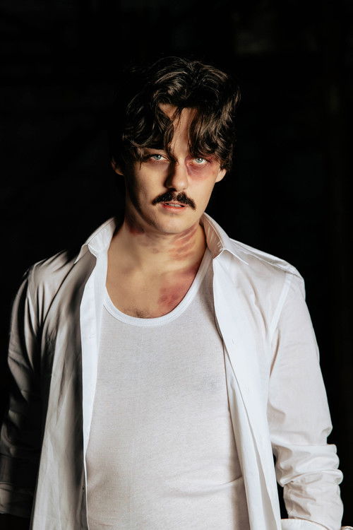 Том Доногхуе