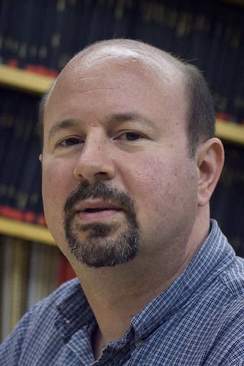  Майкл Эван Манн