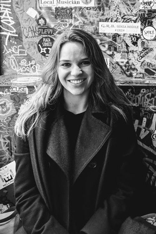 Сарах Ван Лееуwен