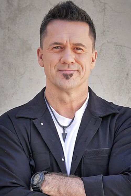 Дангис Цхолинас