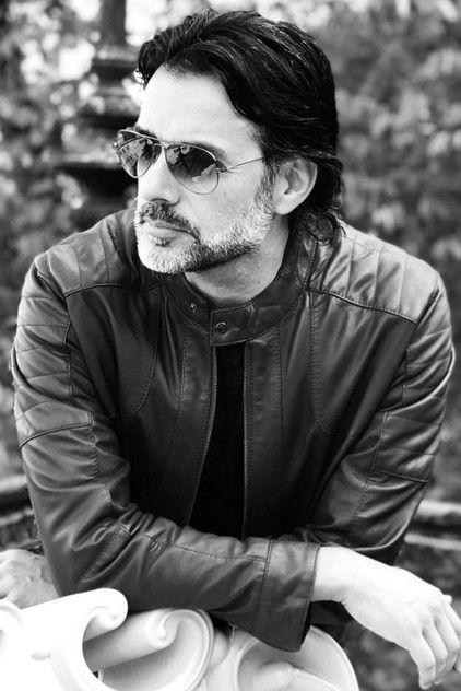 Мауро Лóпез