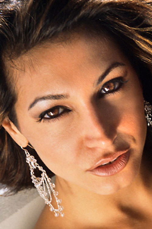 Ангела Тайлор