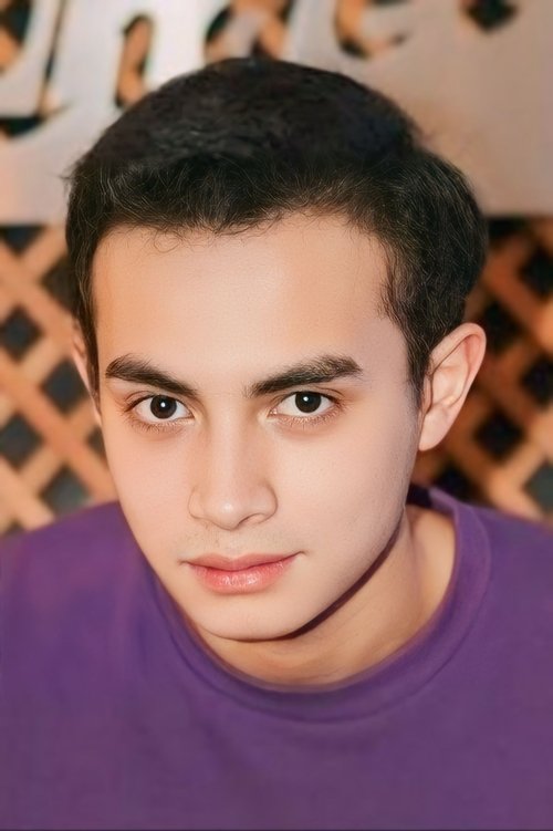 Омара Естегхал