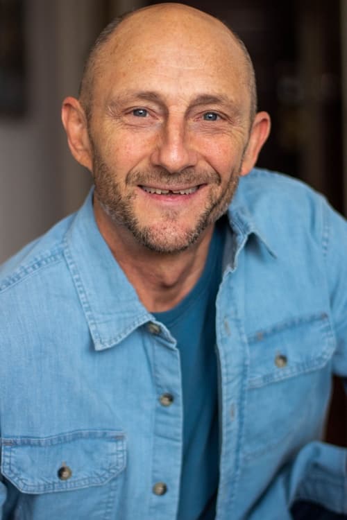 Цлай Е. Jонес