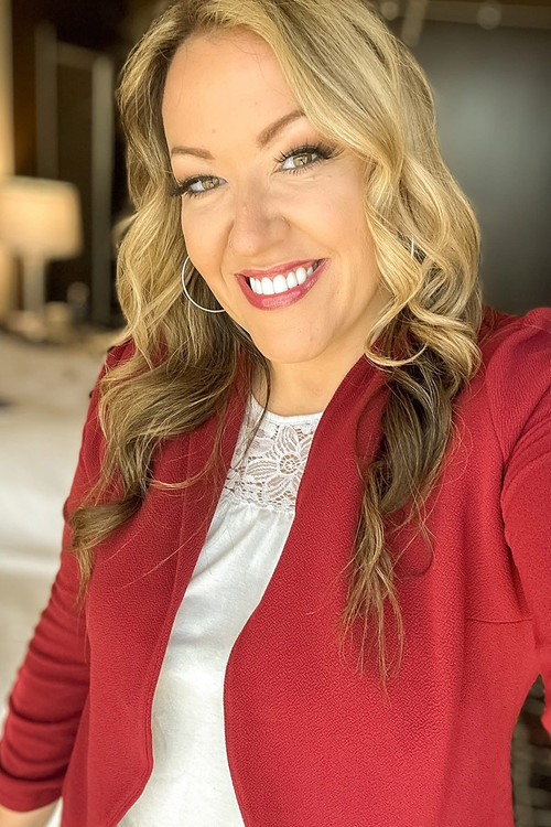 Тиффанй Jенкинс