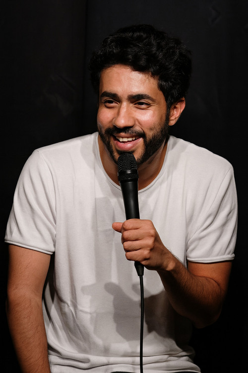 Абхисхек Упманйу