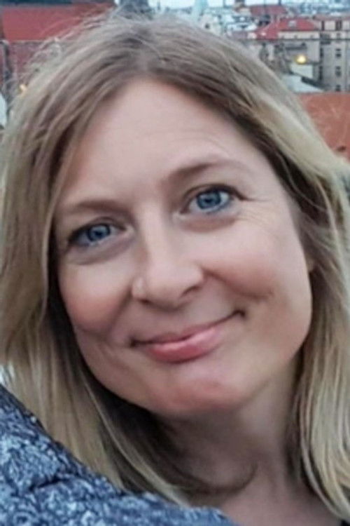 Алице Троугхтон