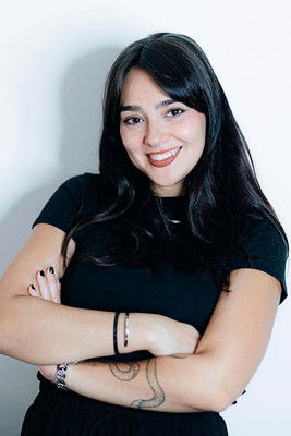 Елиа Периwинкле