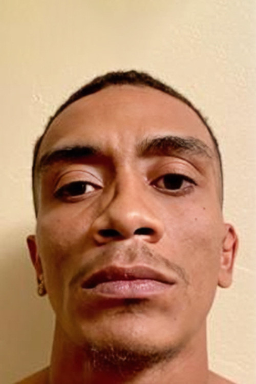 Мйцхаqуелл Схиелдс