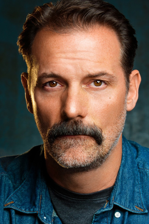 Елиjах Махар