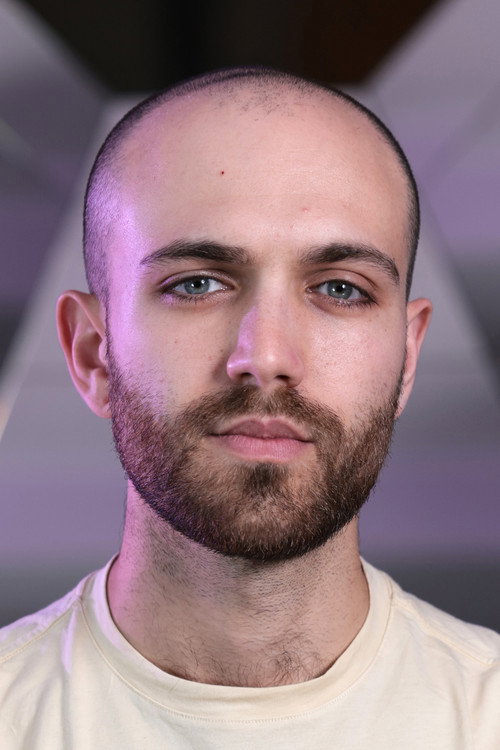 Моин Хуссаин