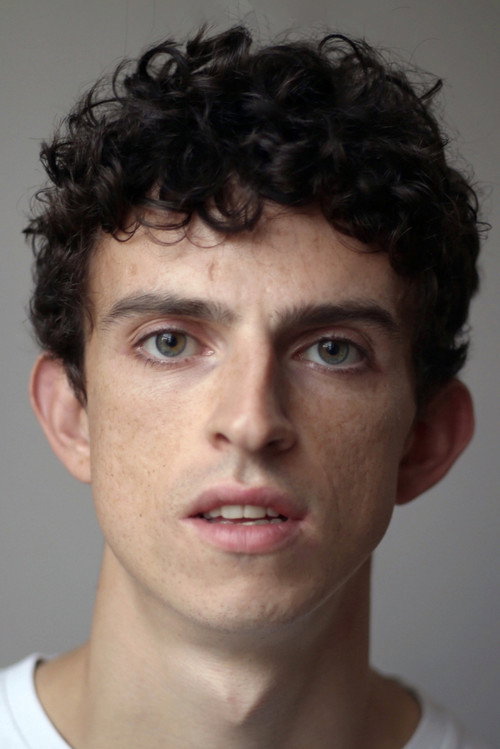 Доминиц Холмес